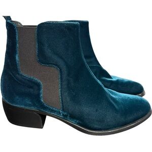 Pierre Hardy Velvet Chelsea Rich Teal Ankle Boots $1095 Rare Italy 37.5 / 7.5